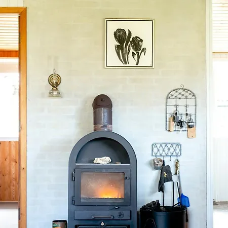 Authentic Family Summer House At The Limfjord *