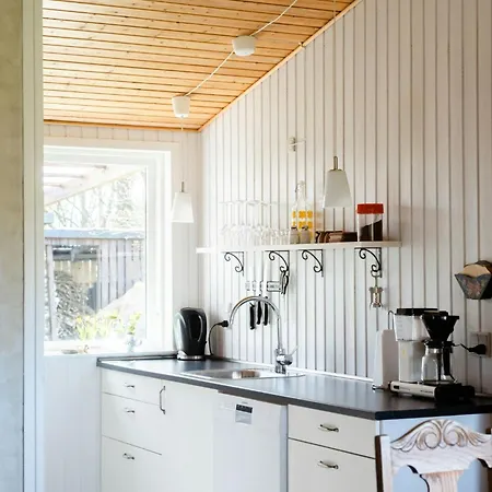 Authentic Family Summer House At The Limfjord Roslev