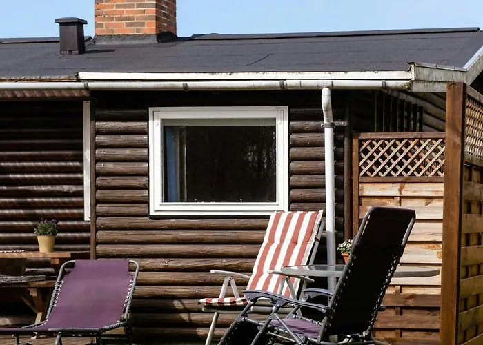 Authentic Family Summer House At The Limfjord